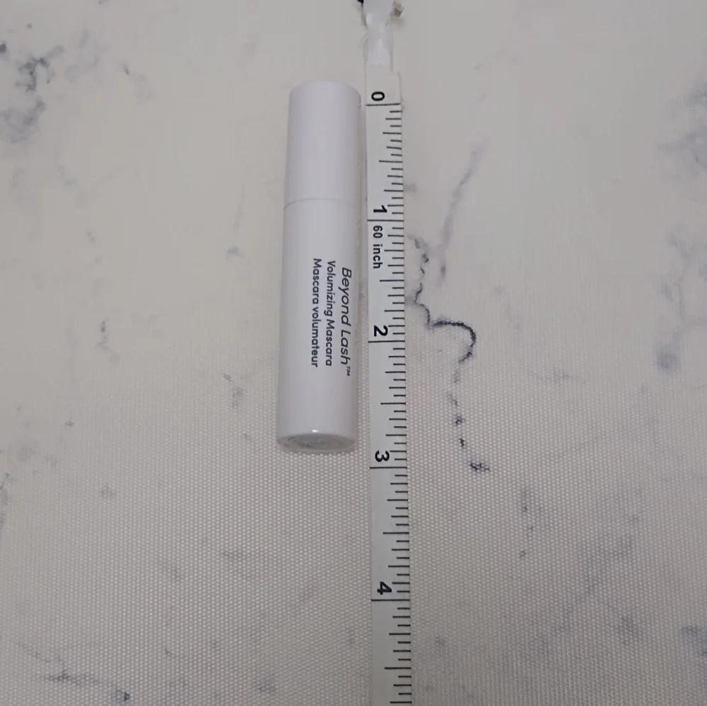 Jane Iredale Beyond Lash Volumizing Mascara Black Ink 2.7g/0.09oz Mini Travel